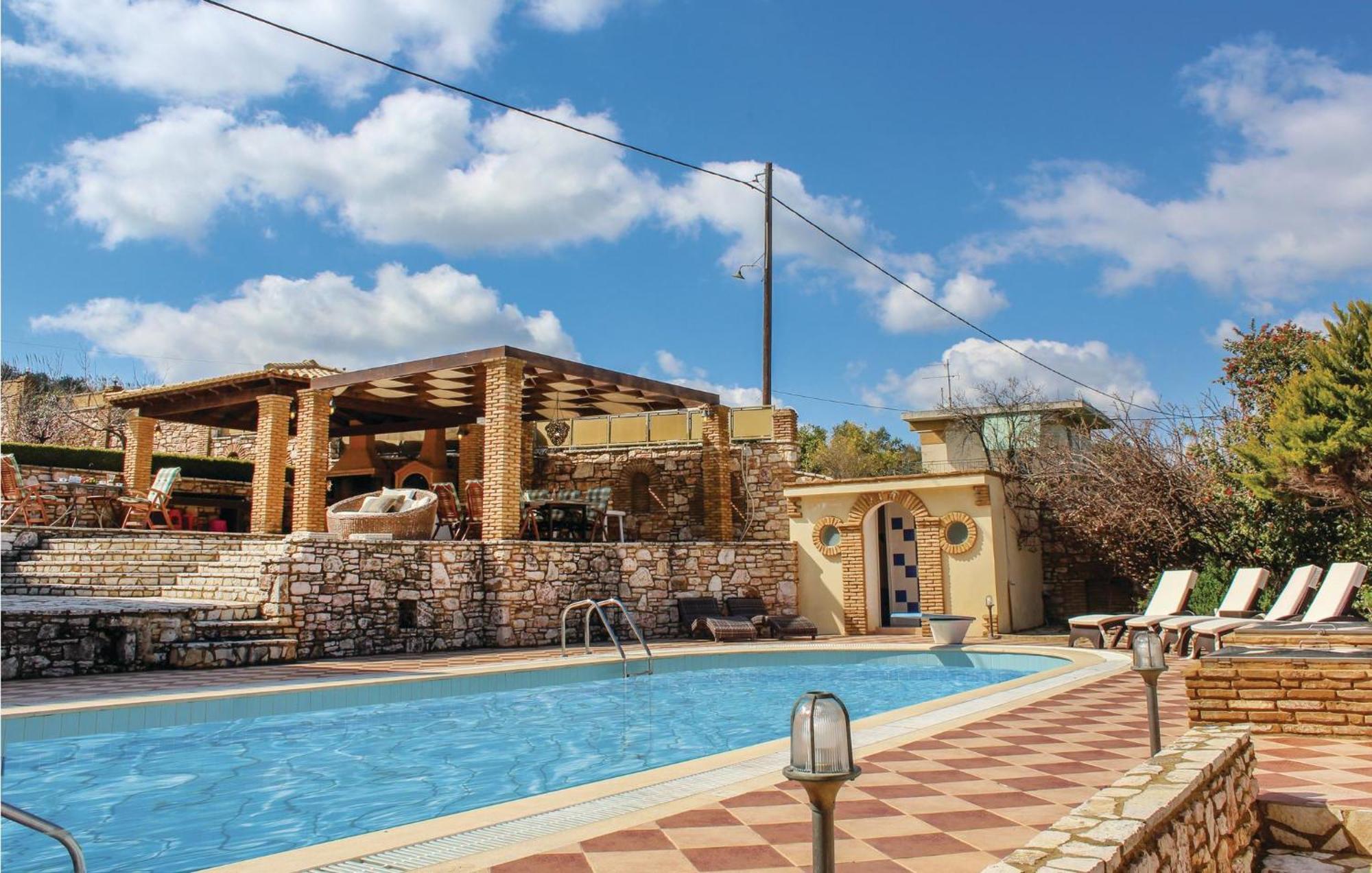 Amazing Home In Koroni With Wifi المظهر الخارجي الصورة